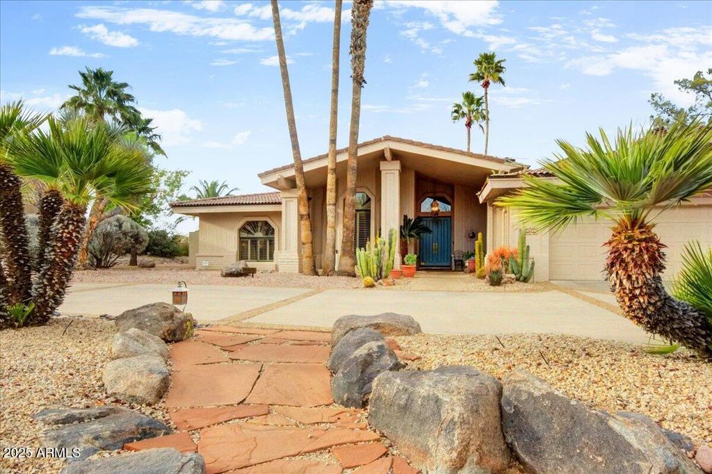 Photo of 18738 E Buckskin Drive, Rio Verde, AZ 85263 (MLS # 6927434)
