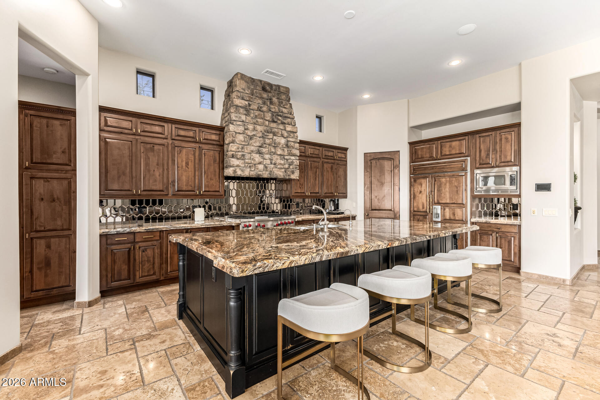 COUNTY ISLAND - Residential