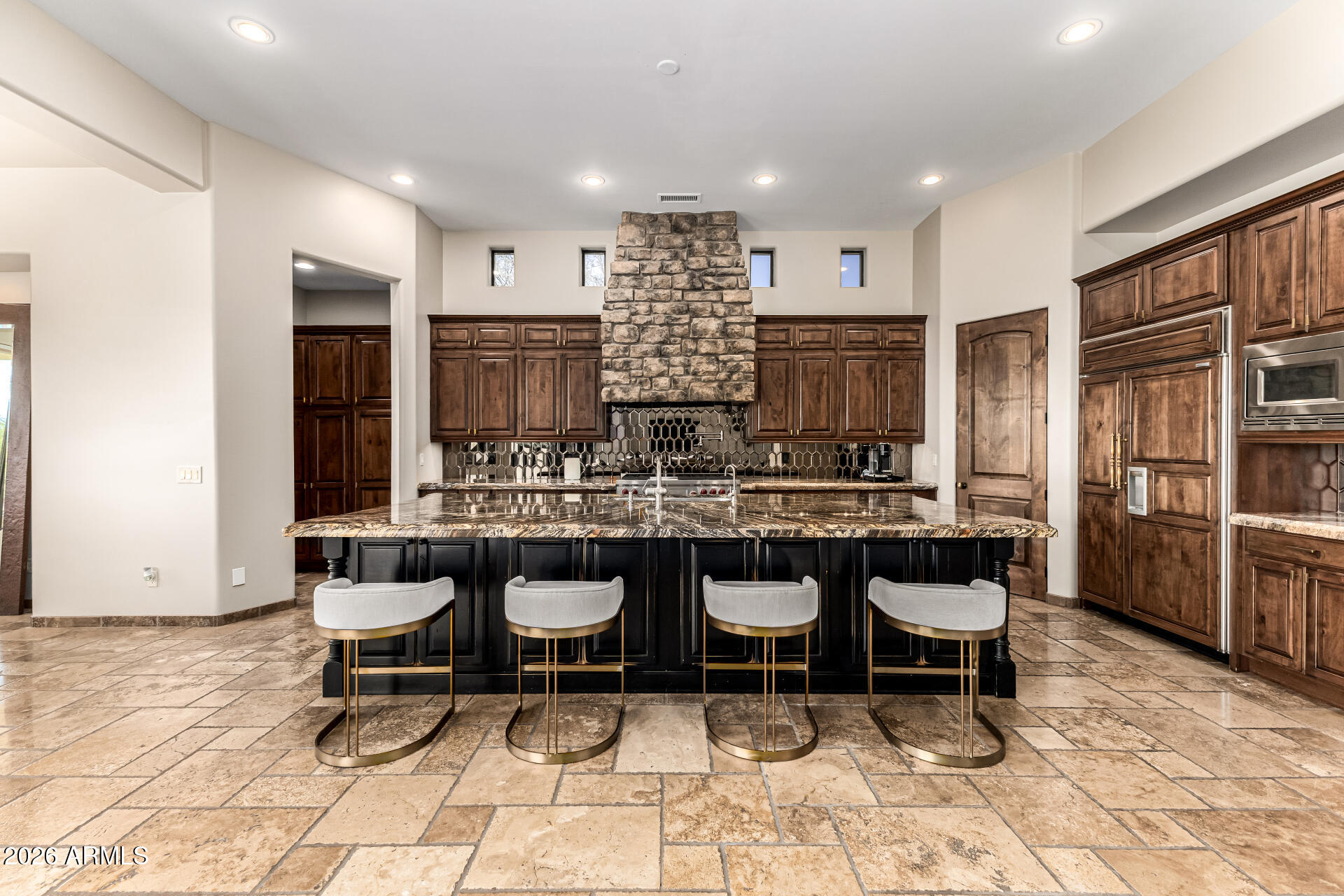 COUNTY ISLAND - Residential