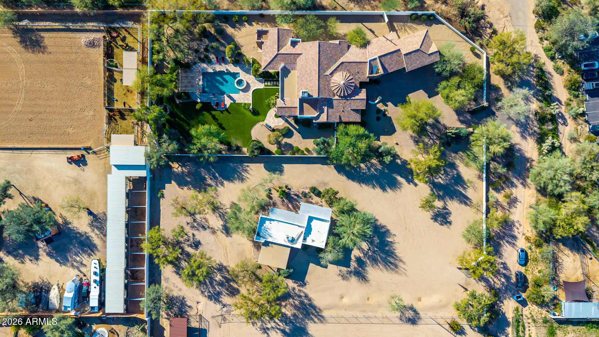 COUNTY ISLAND - Residential