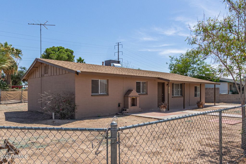 Photo of 12547 W Warner Street, Avondale, AZ 85323 (MLS # 6870615)
