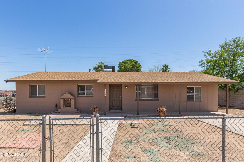 Photo of 12547 W Warner Street, Avondale, AZ 85323 (MLS # 6870615)