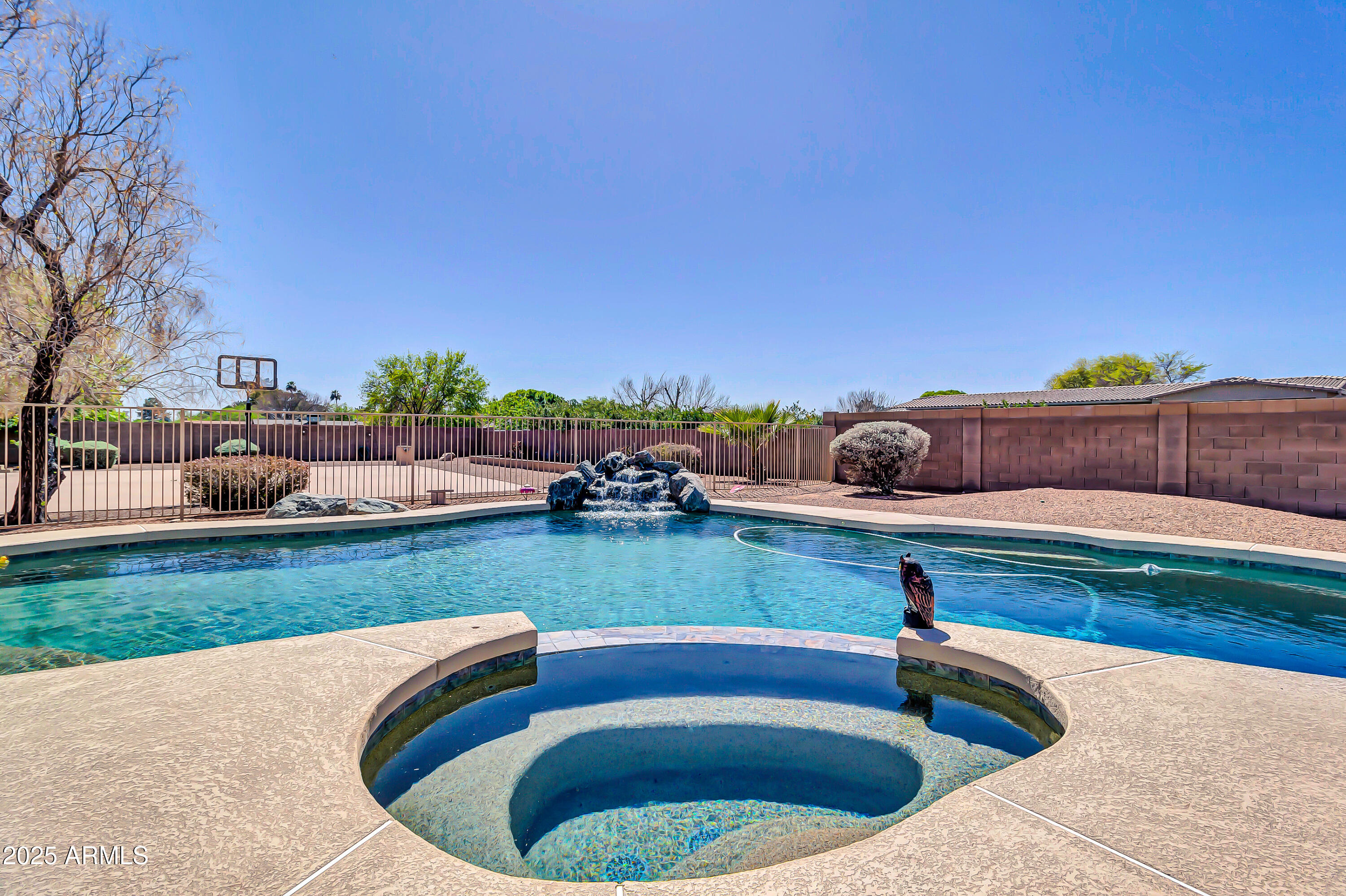 1289 E PALO BLANCO Way