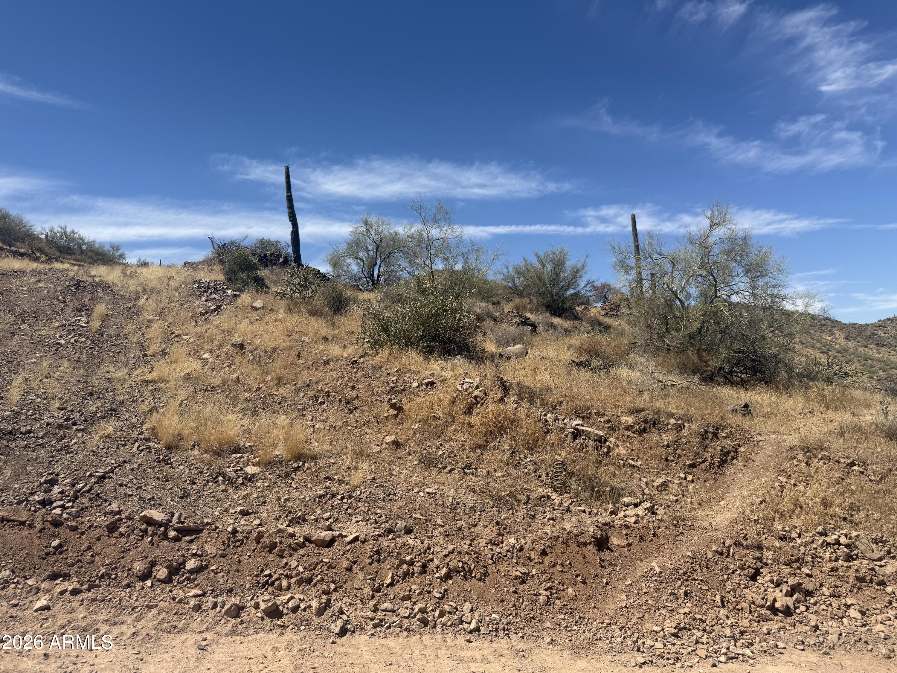 1916 E Mariola Way -