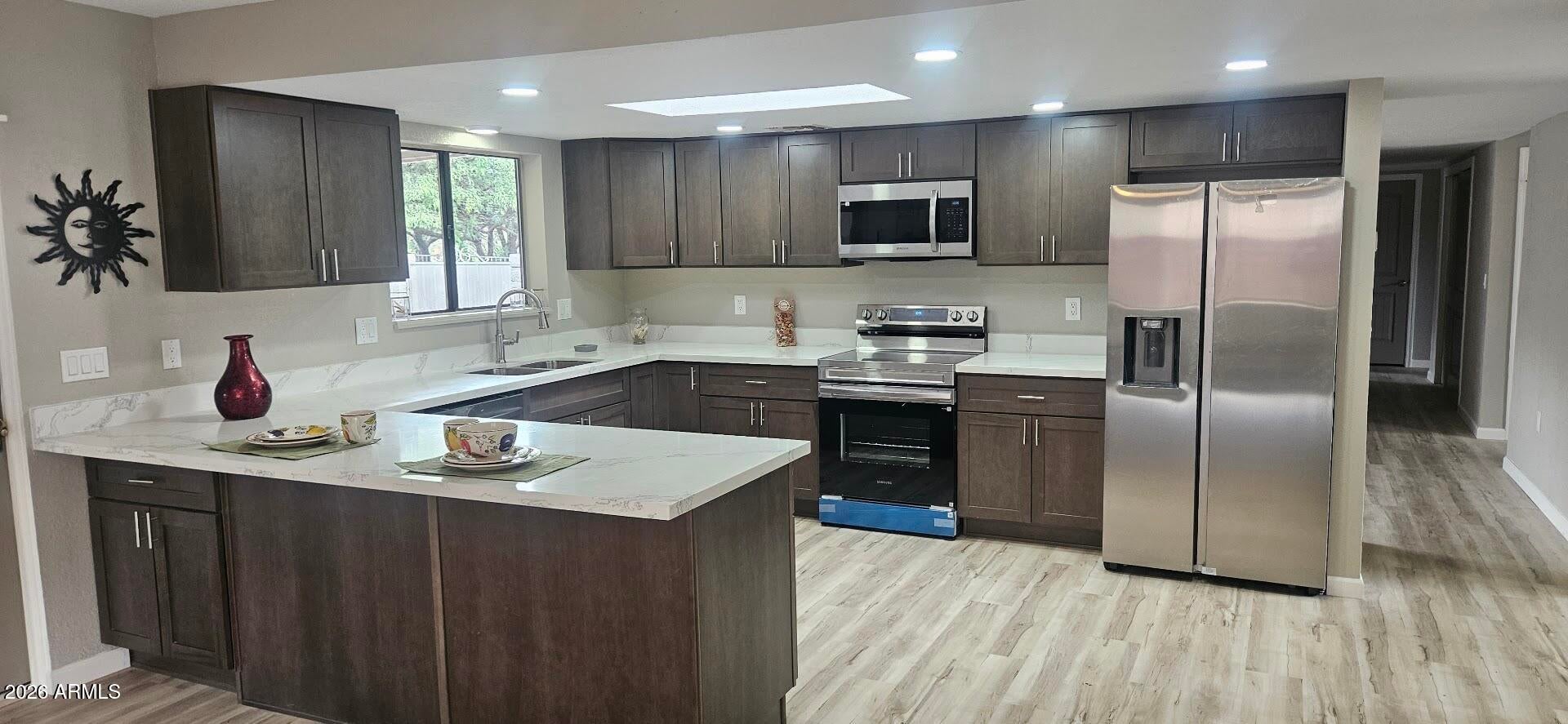2450 PLAYER Avenue