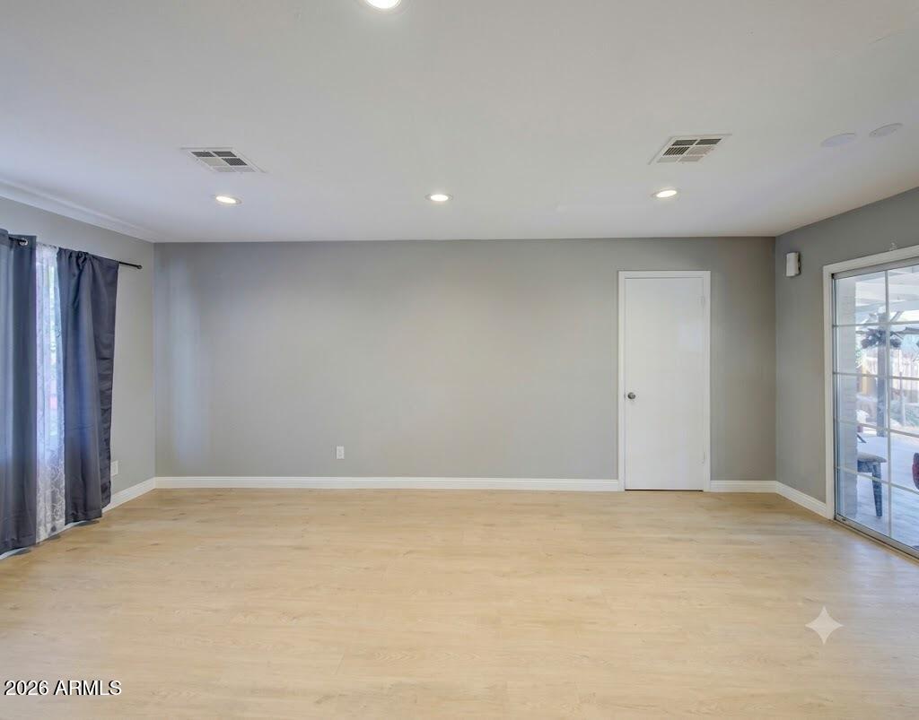 8939 W SELLS Drive