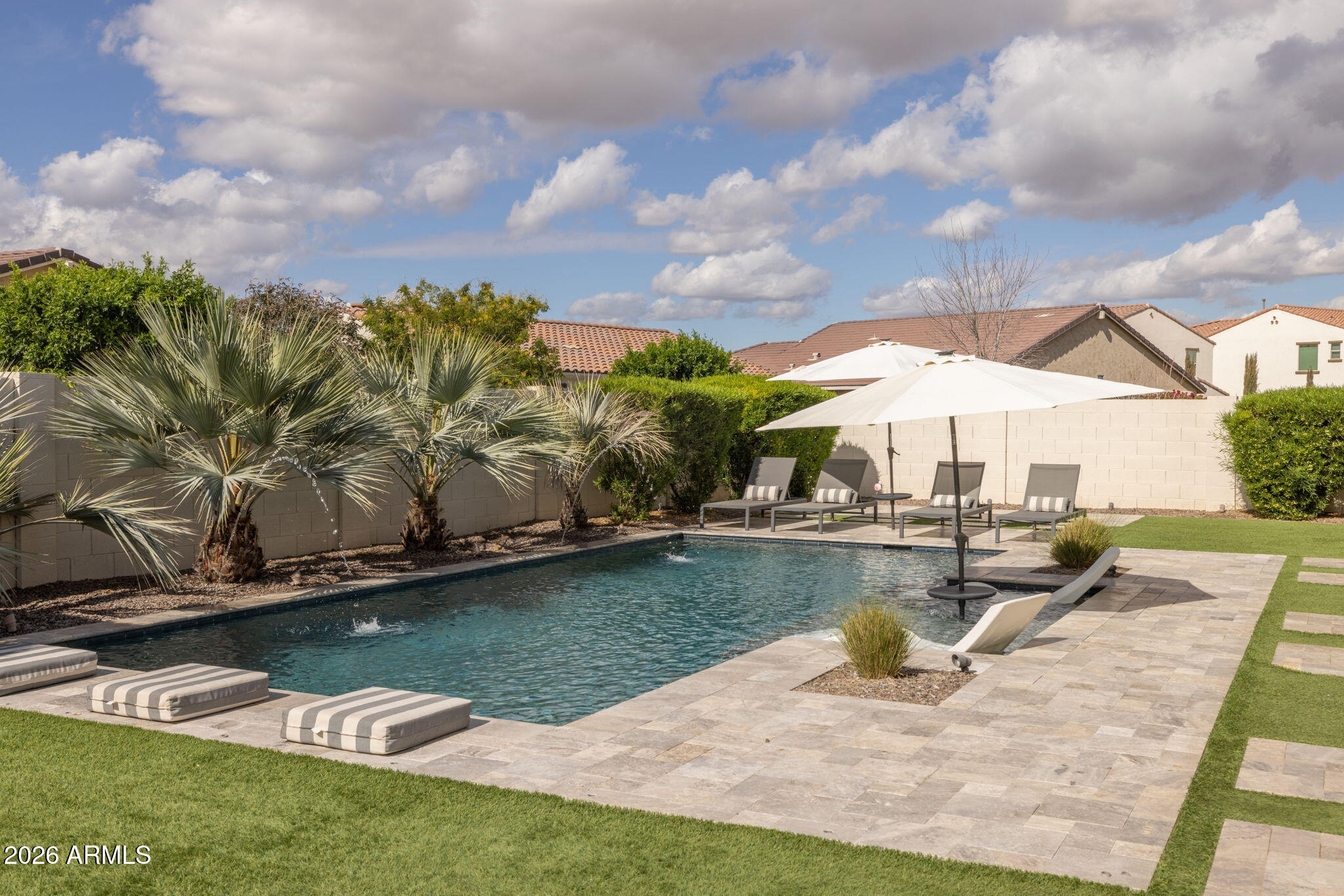 9517 E TUNGSTEN Drive