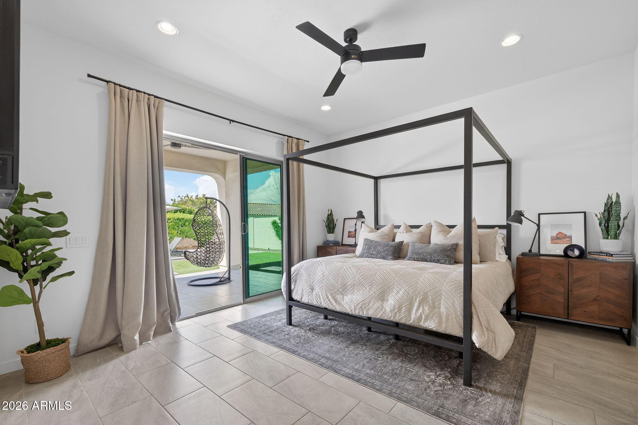 9517 E TUNGSTEN Drive