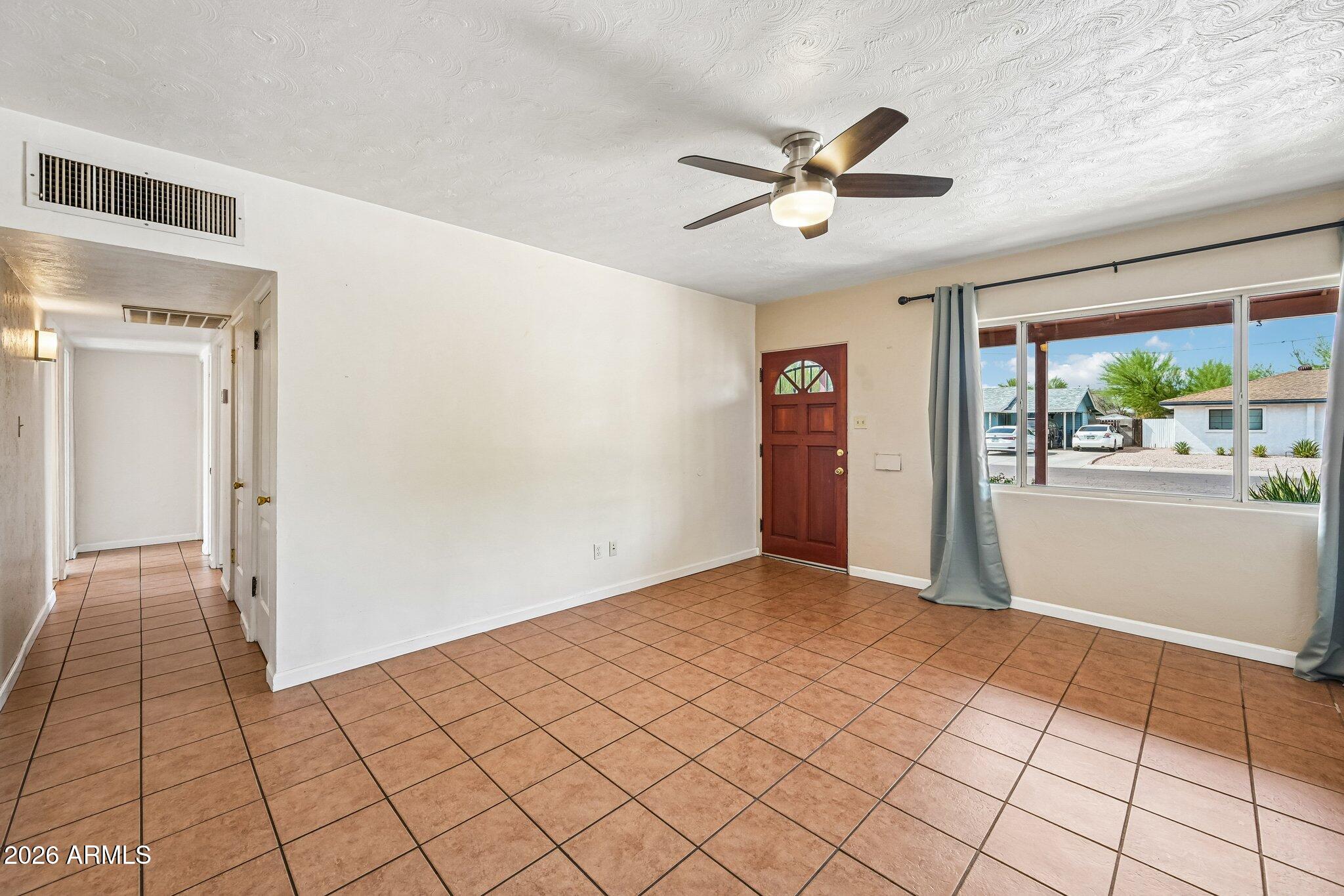 Properties 4 1315 E LEMON Street