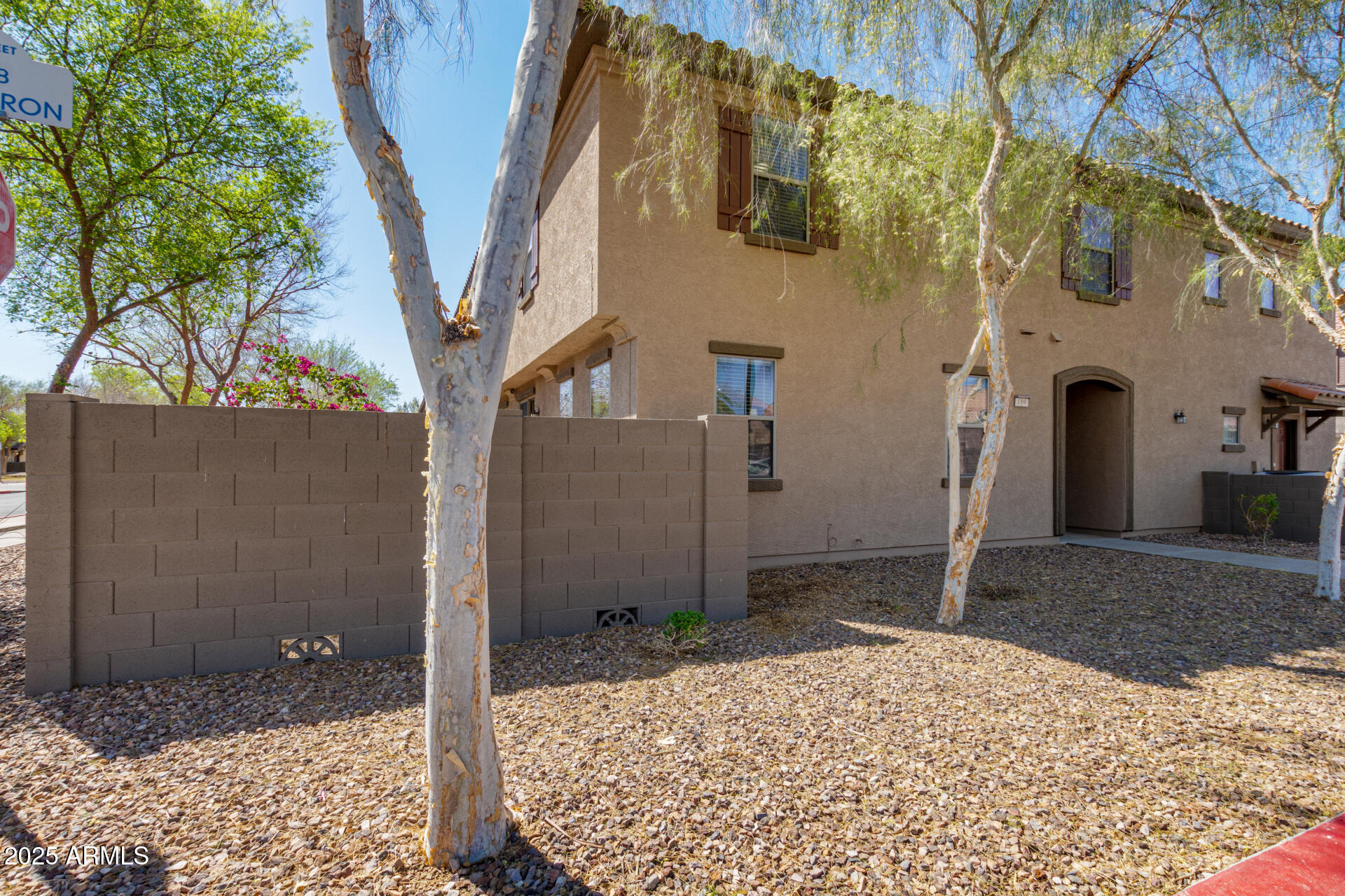 1330 S AARON -- 186