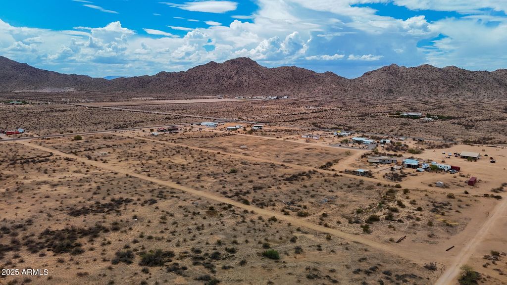 Photo of 55610 W Mcdavid Road #-, Maricopa, AZ 85139 (MLS # 6915434)