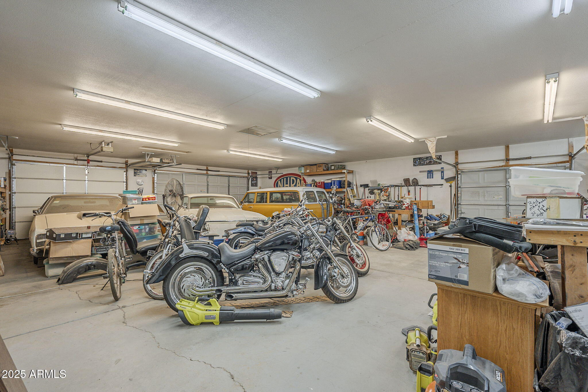 3252 S 147TH Place