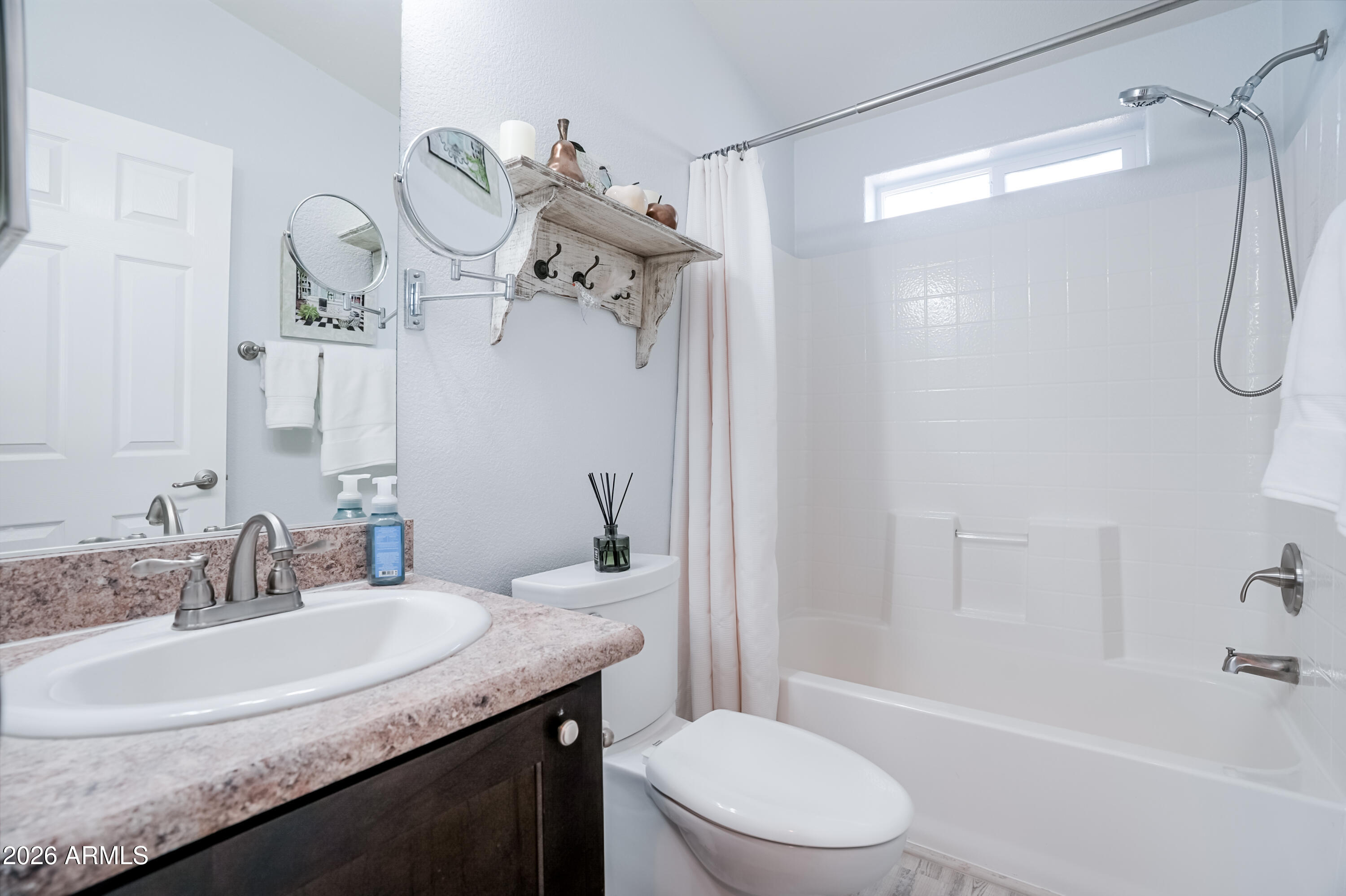 BOULDER MESA - Residential
