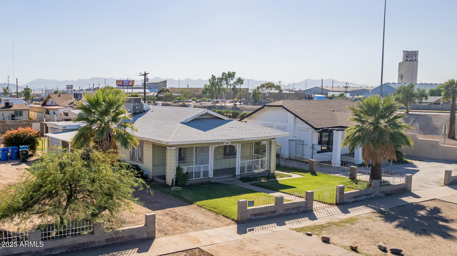 Homes for Sale in Queen Creek Arizona 2 2217 W JEFFERSON Street