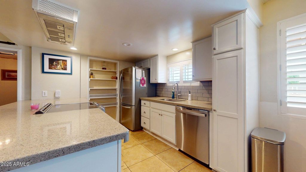 Photo of 1421 W 6th Place, Mesa, AZ 85201 (MLS # 6932366)