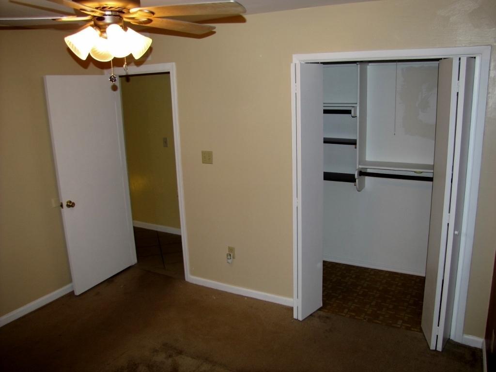 GARDEN CANYON UNIT 3 - Residential Lease