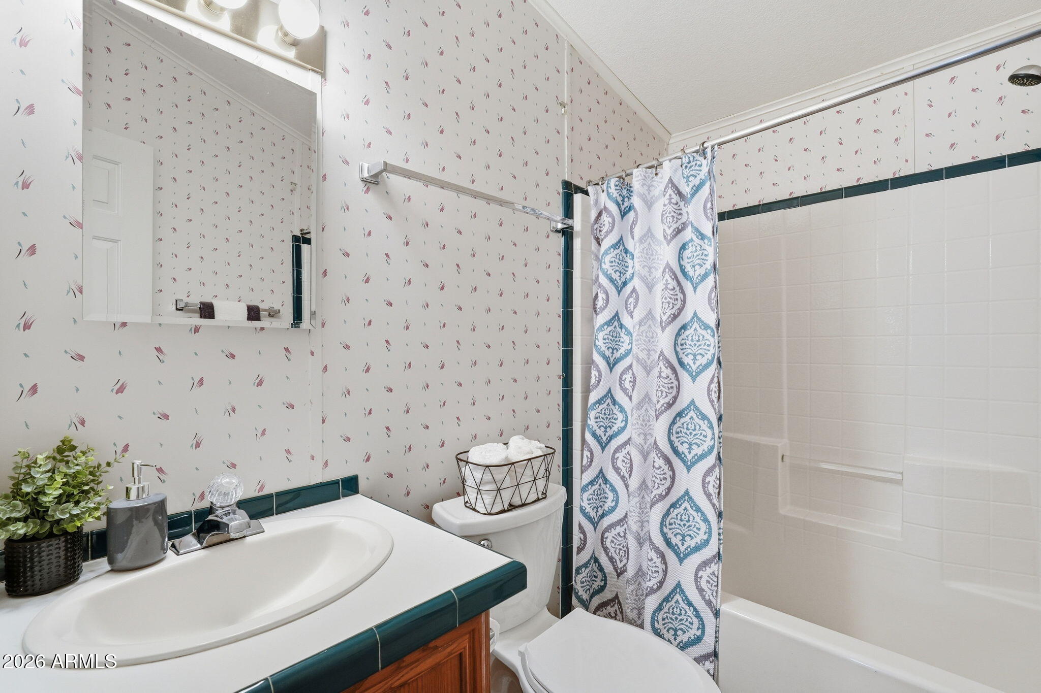 FLORENCE GARDENS UNIT C - Residential