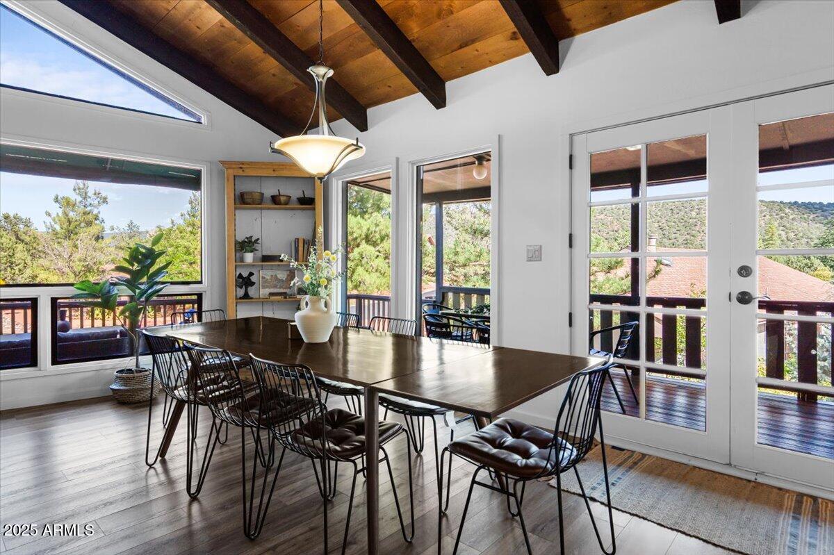 2305 Roadrunner Road