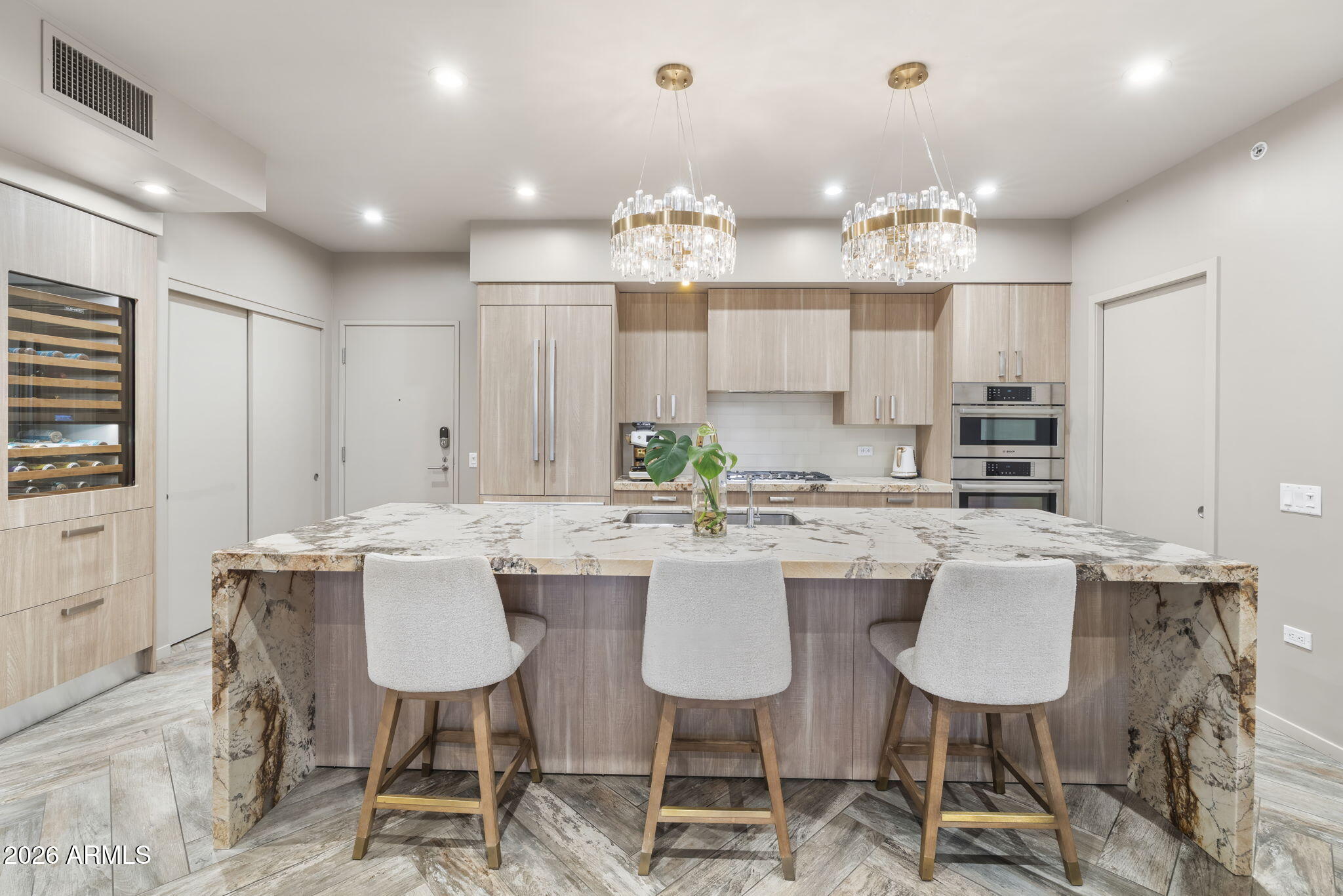 7120 E Kierland Boulevard 915