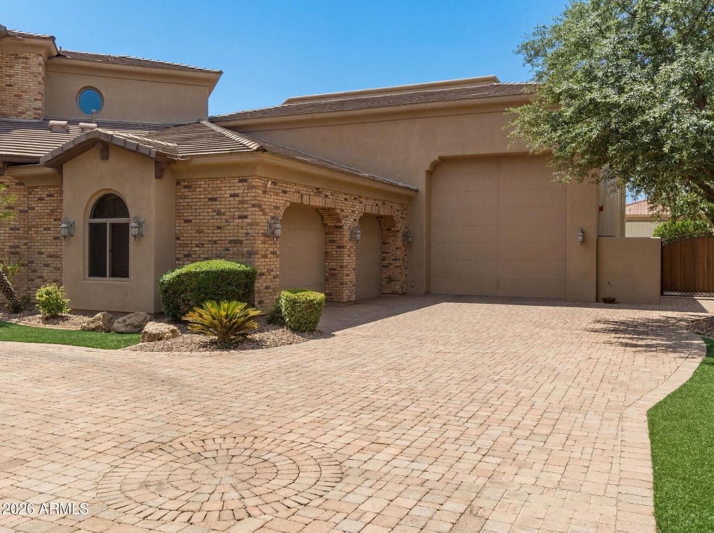 Photo of 4255 W Lindbergh Way, Chandler, AZ 85226 (MLS # 7036674)