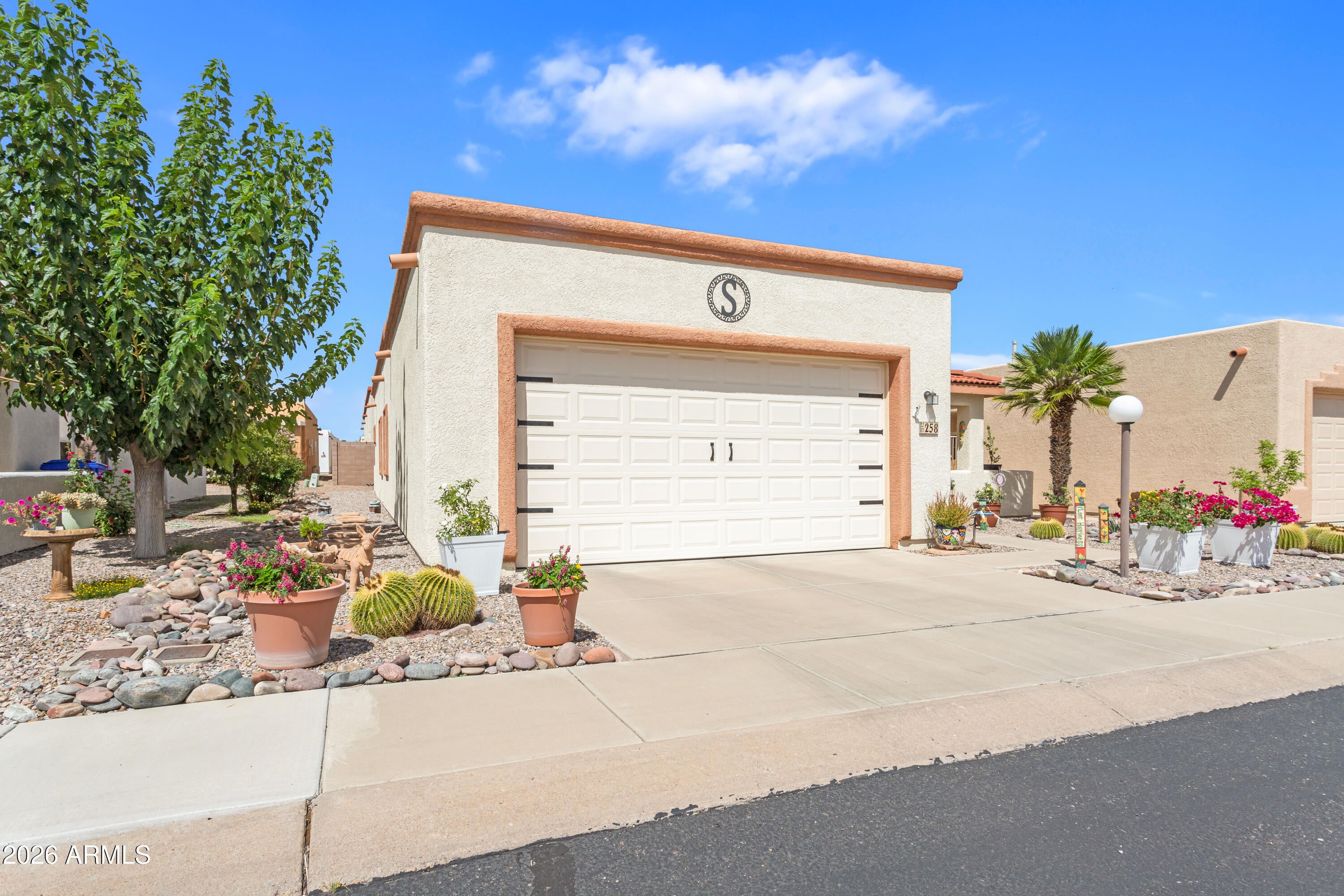 258 S Taylors Trail