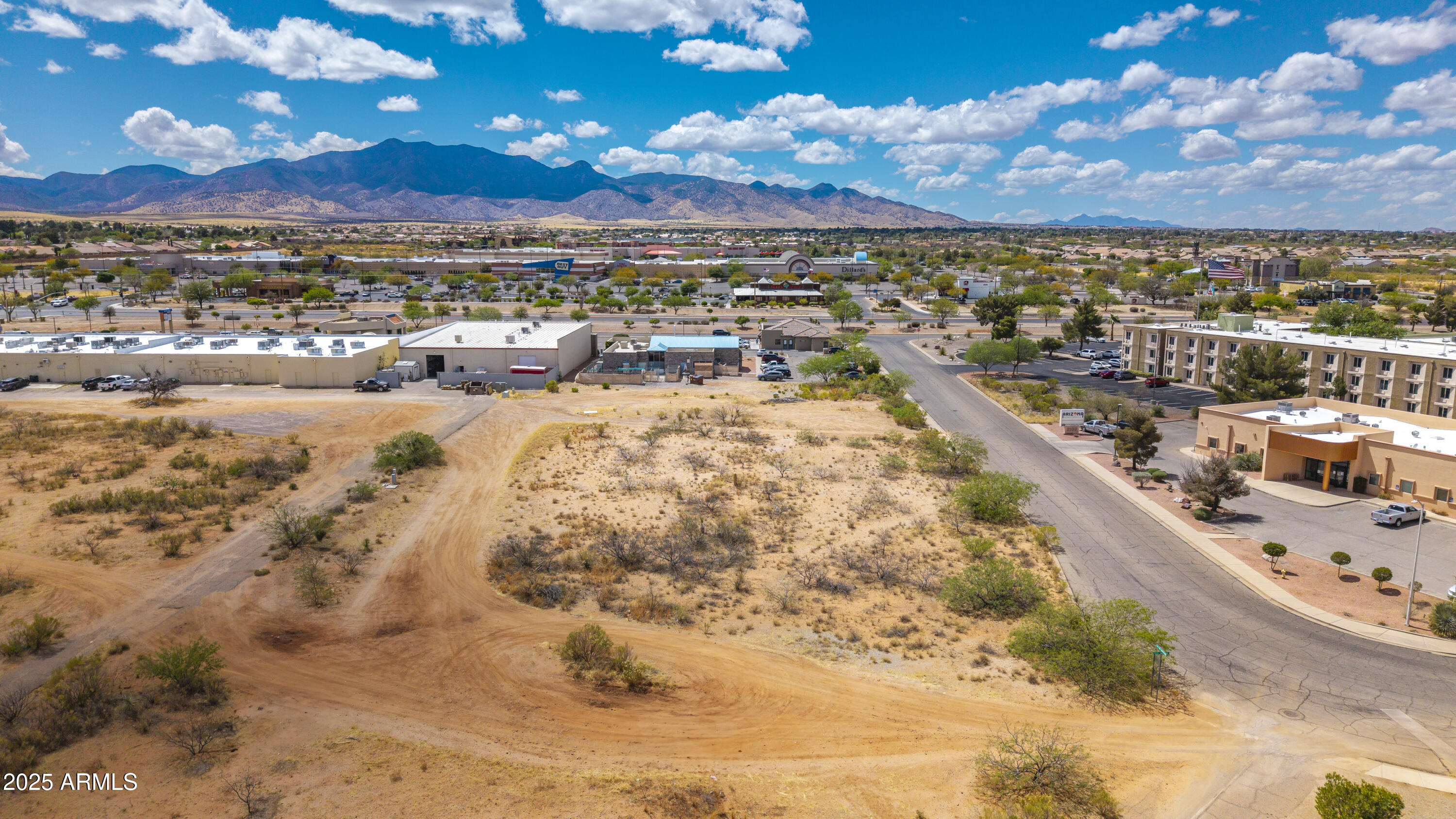 TBD Paseo Comerciante Street 4