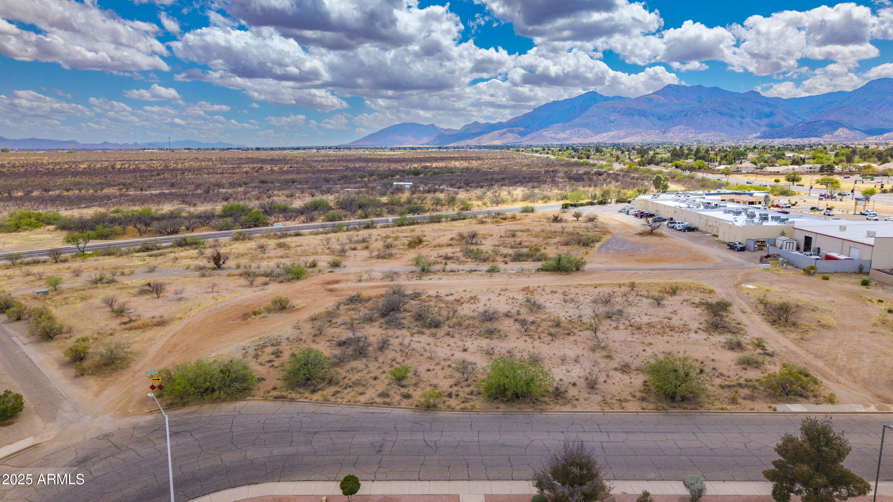 TBD Paseo Comerciante Street 4