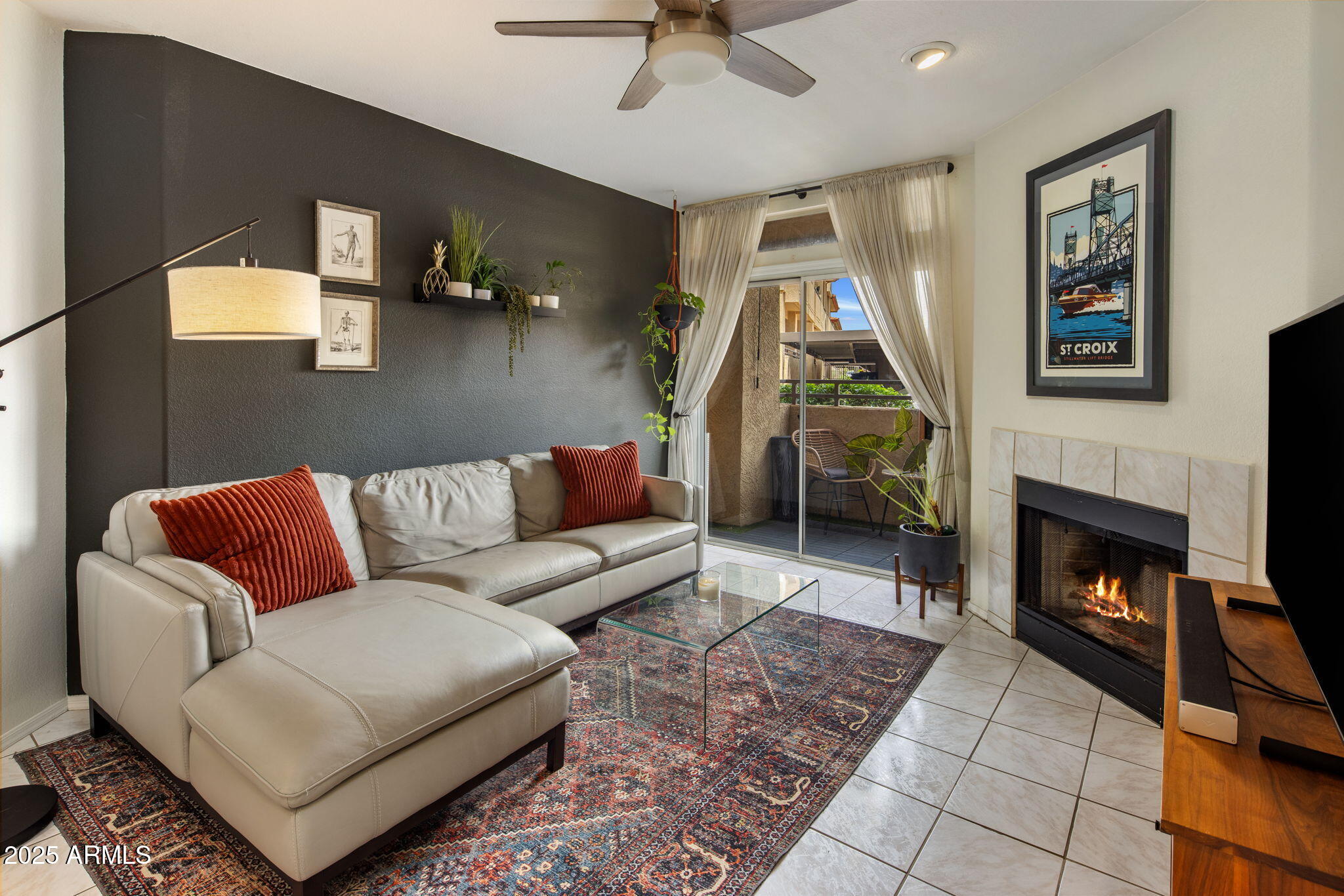 10410 N CAVE CREEK Road 1115