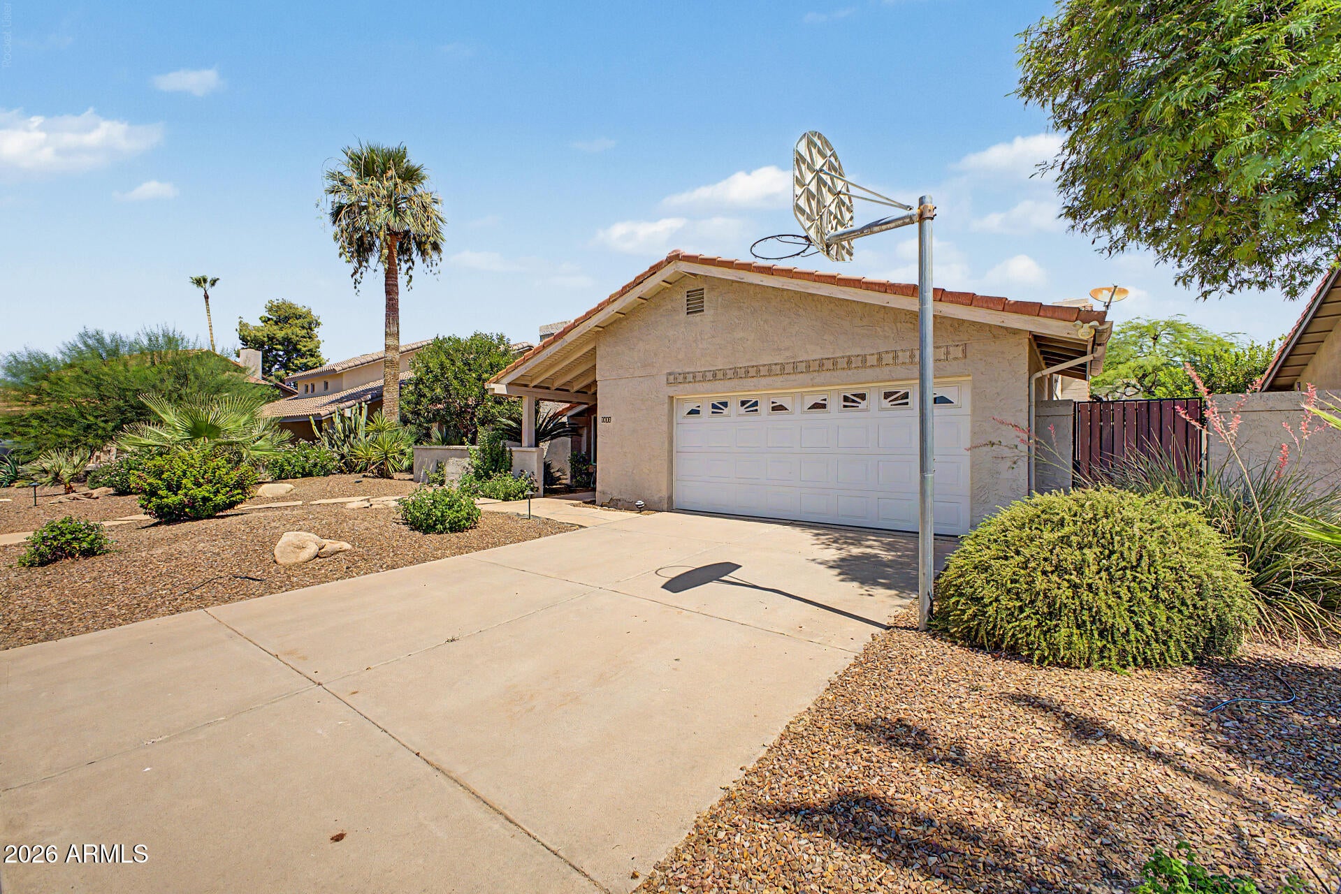 7492 E WOODSAGE Lane