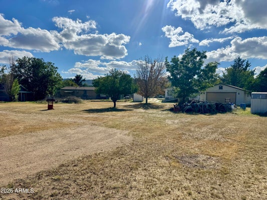 18233 S JOHN FRY AVE, PEEPLES VALLEY, AZ 86332 - Image a53aae155b1d129e0b4a07dbcfffa907/2779595084