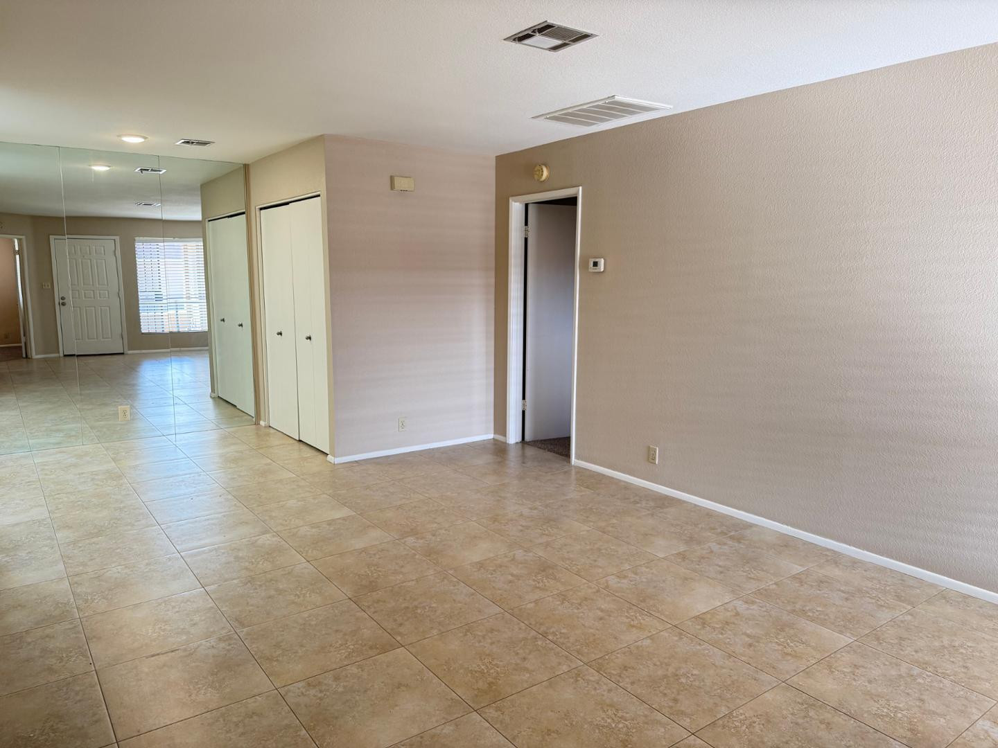 312 W Yukon Drive Unit 2