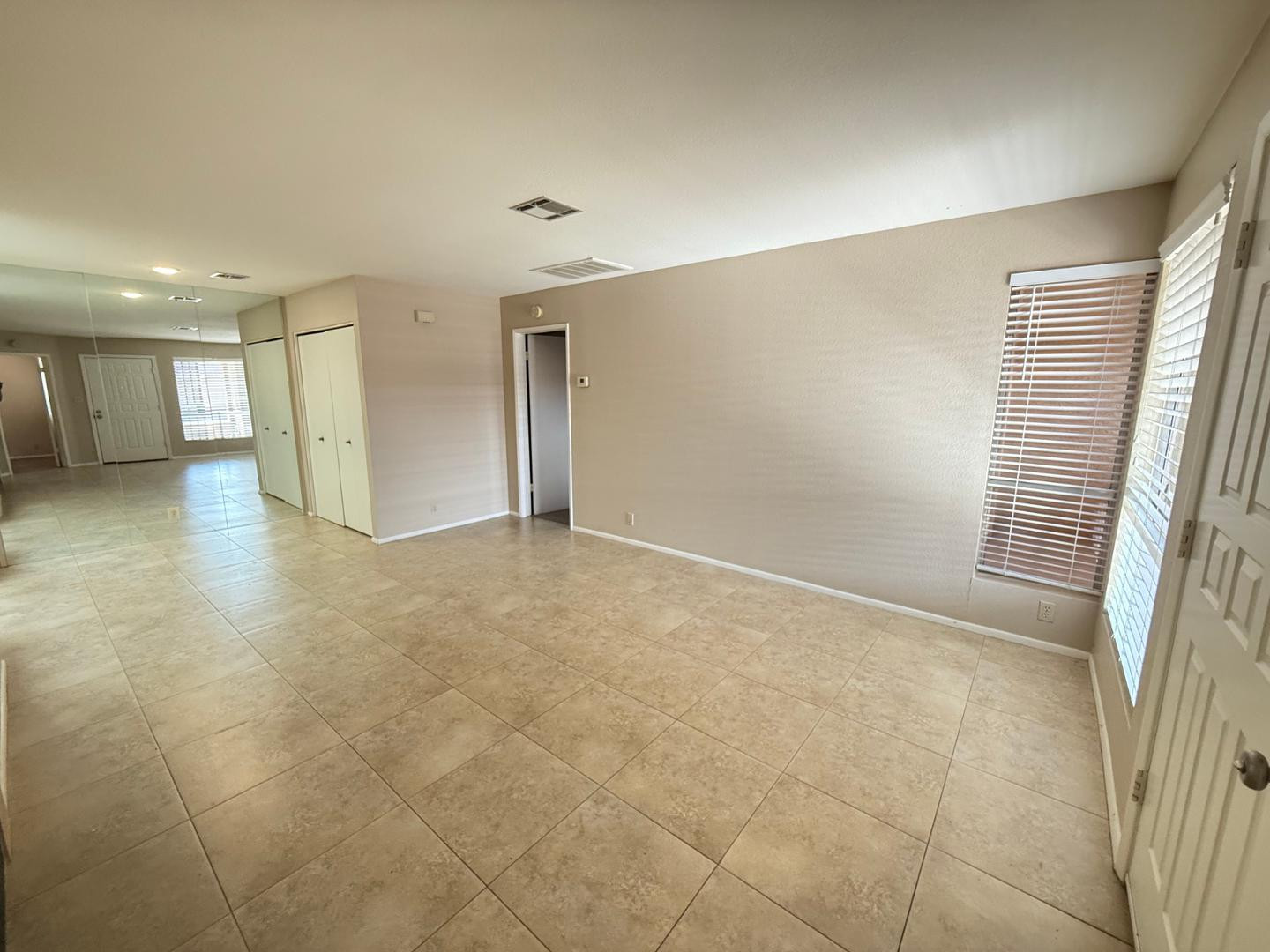 312 W Yukon Drive Unit 2