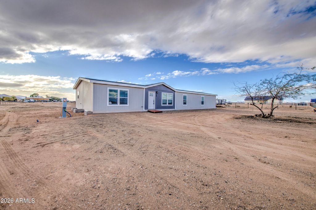 Photo of 82 N 369th Avenue, Tonopah, AZ 85354 (MLS # 6989089)