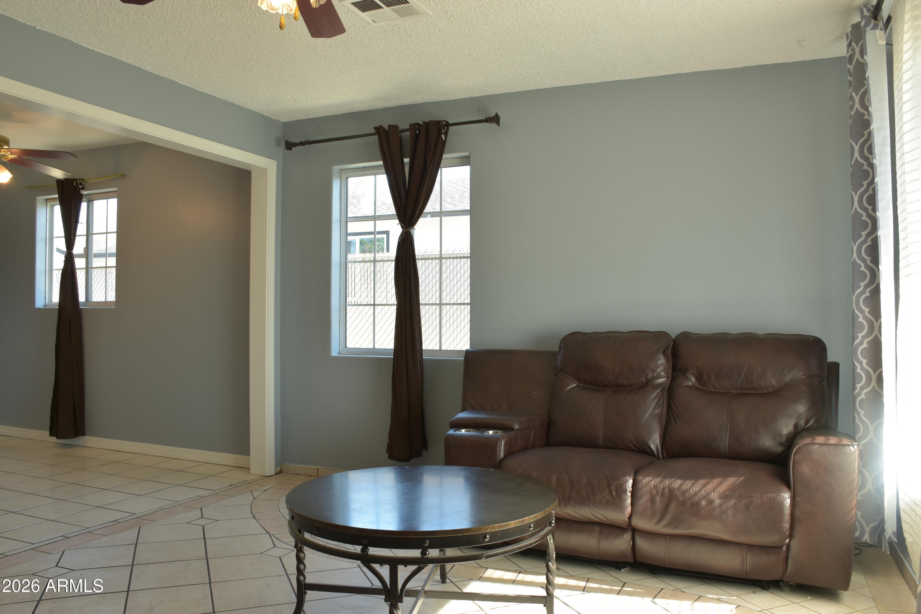 2312 E HARVARD Street