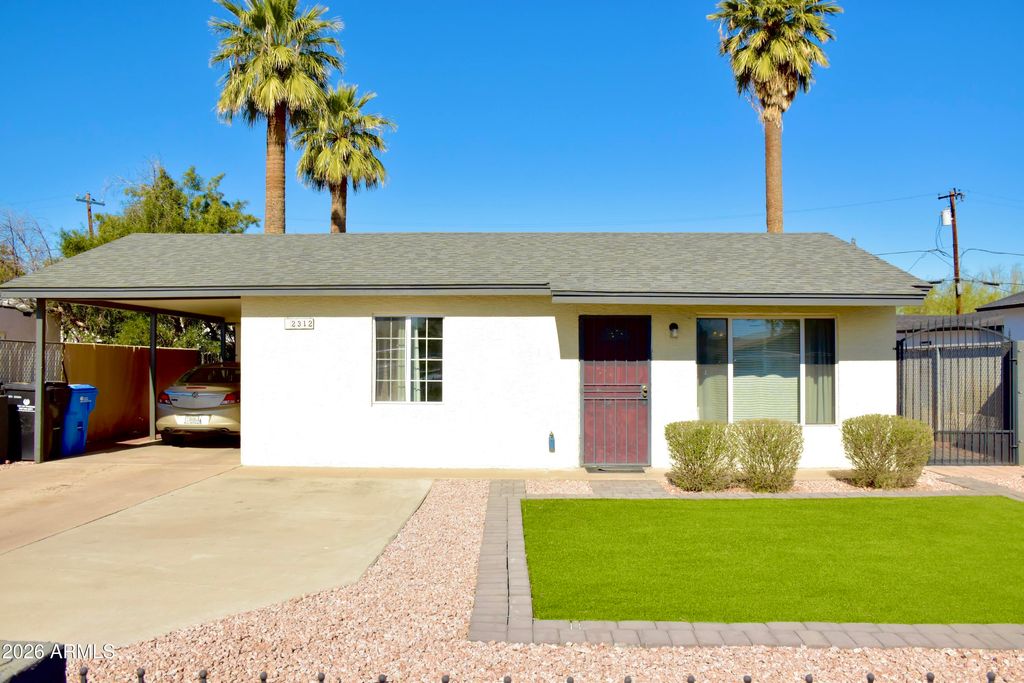 Photo of 2312 E Harvard Street, Phoenix, AZ 85006 (MLS # 6976368)