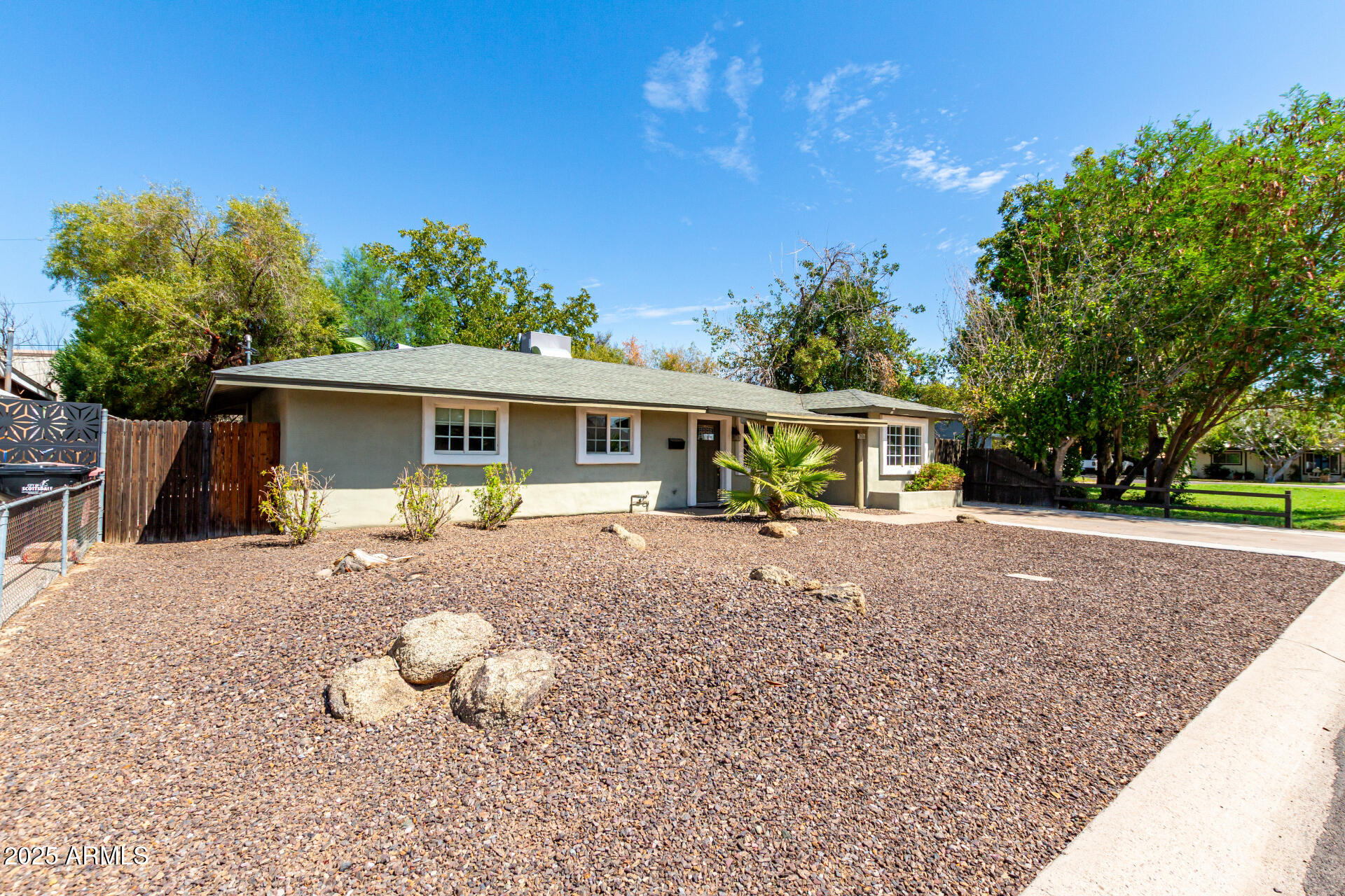 2816 N 70TH Street