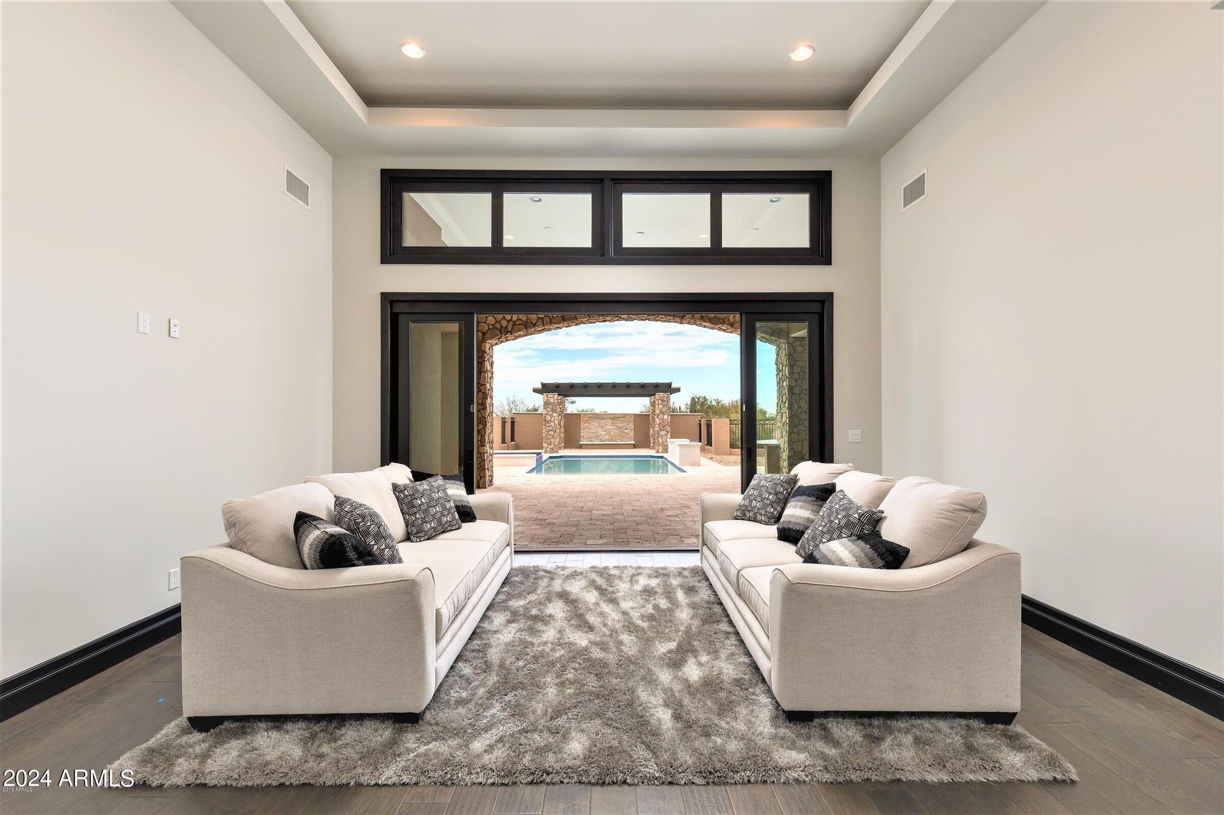 7254 E SONORAN Trail