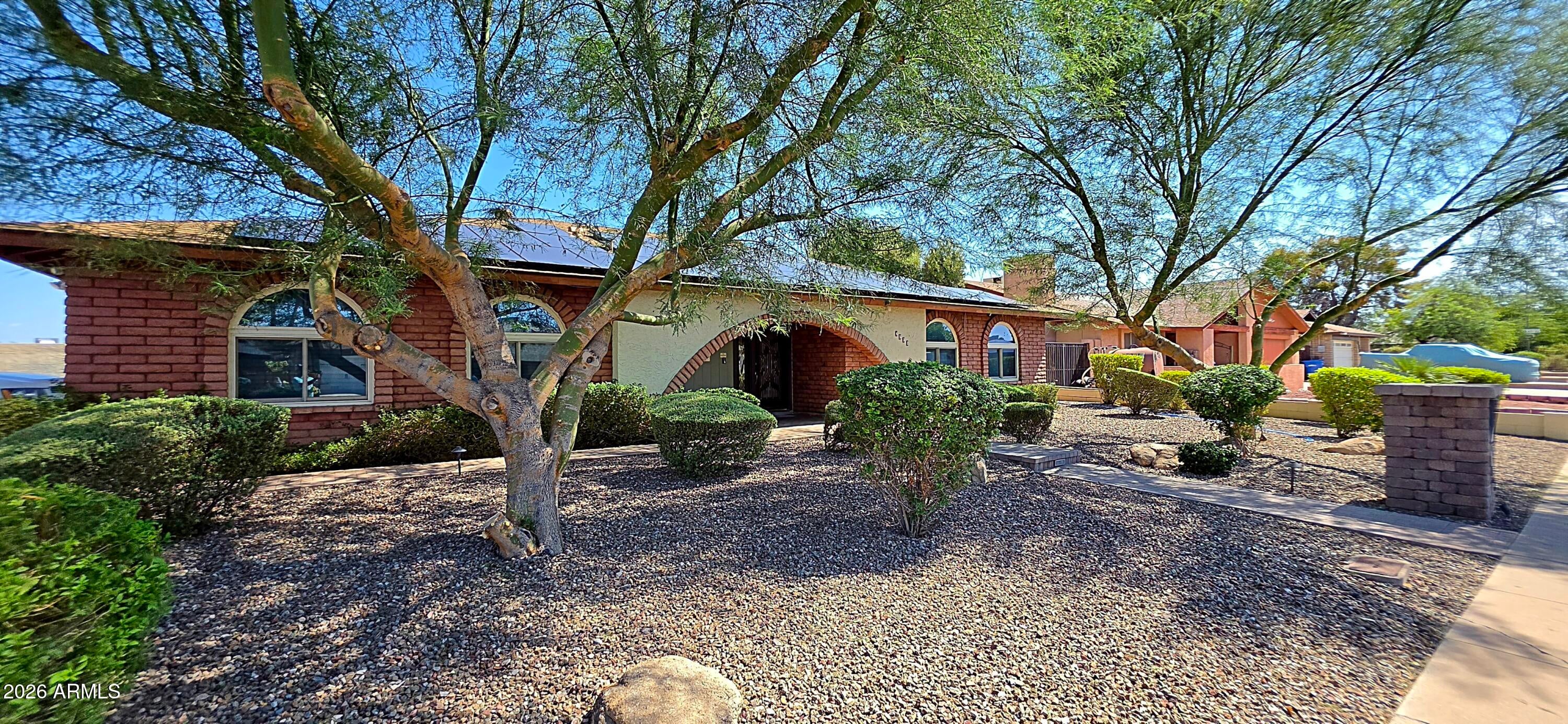 4532 W Corrine Drive
