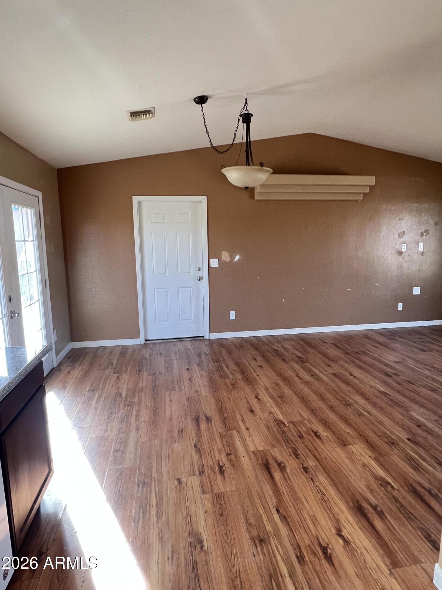 6335 N ROCKLAND Drive