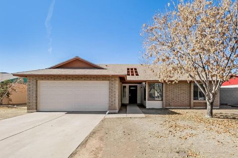 Photo of 840 S 21st Street, Mesa, AZ 85204 (MLS # 7014677)