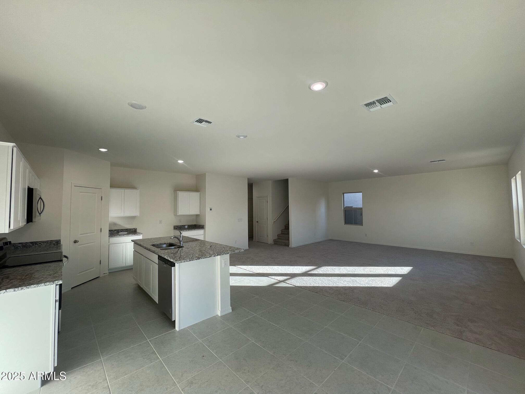 31773 N HAY BALE Drive