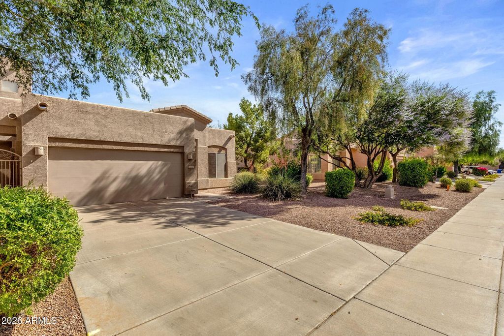 Photo of 1352 W Marlin Drive, Chandler, AZ 85286 (MLS # 7006958)