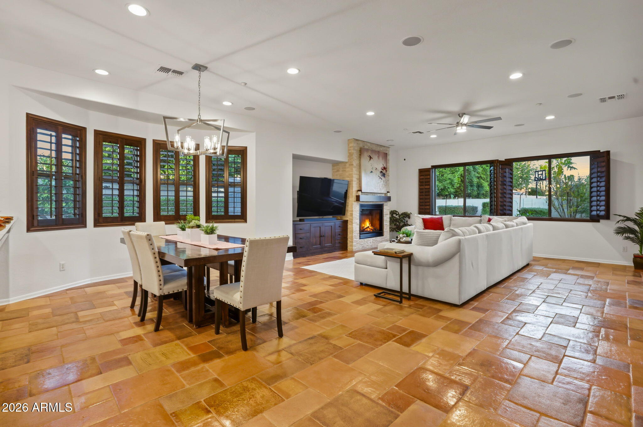 4833 N BARRANCO Drive