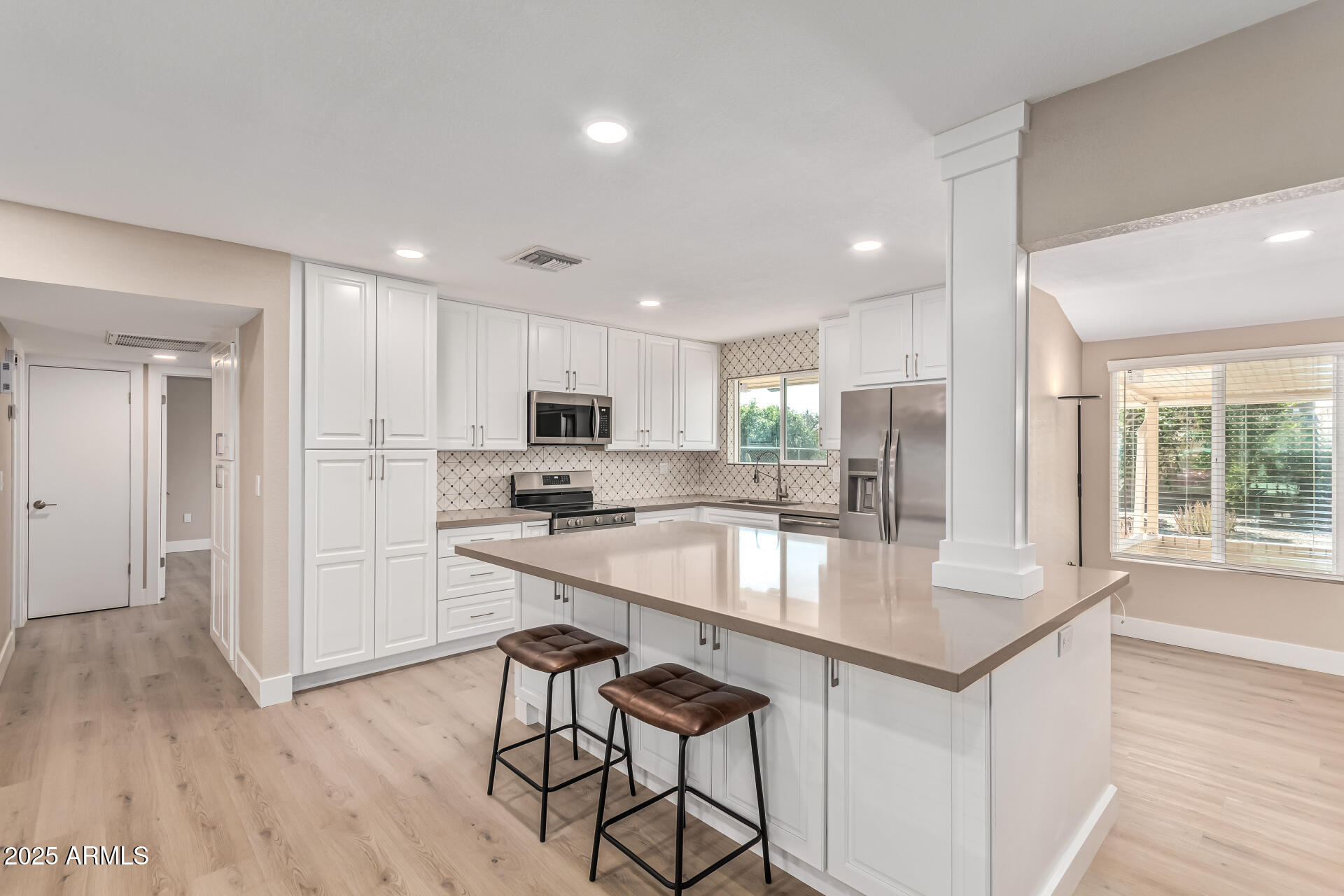 10625 W RIDGEVIEW Road