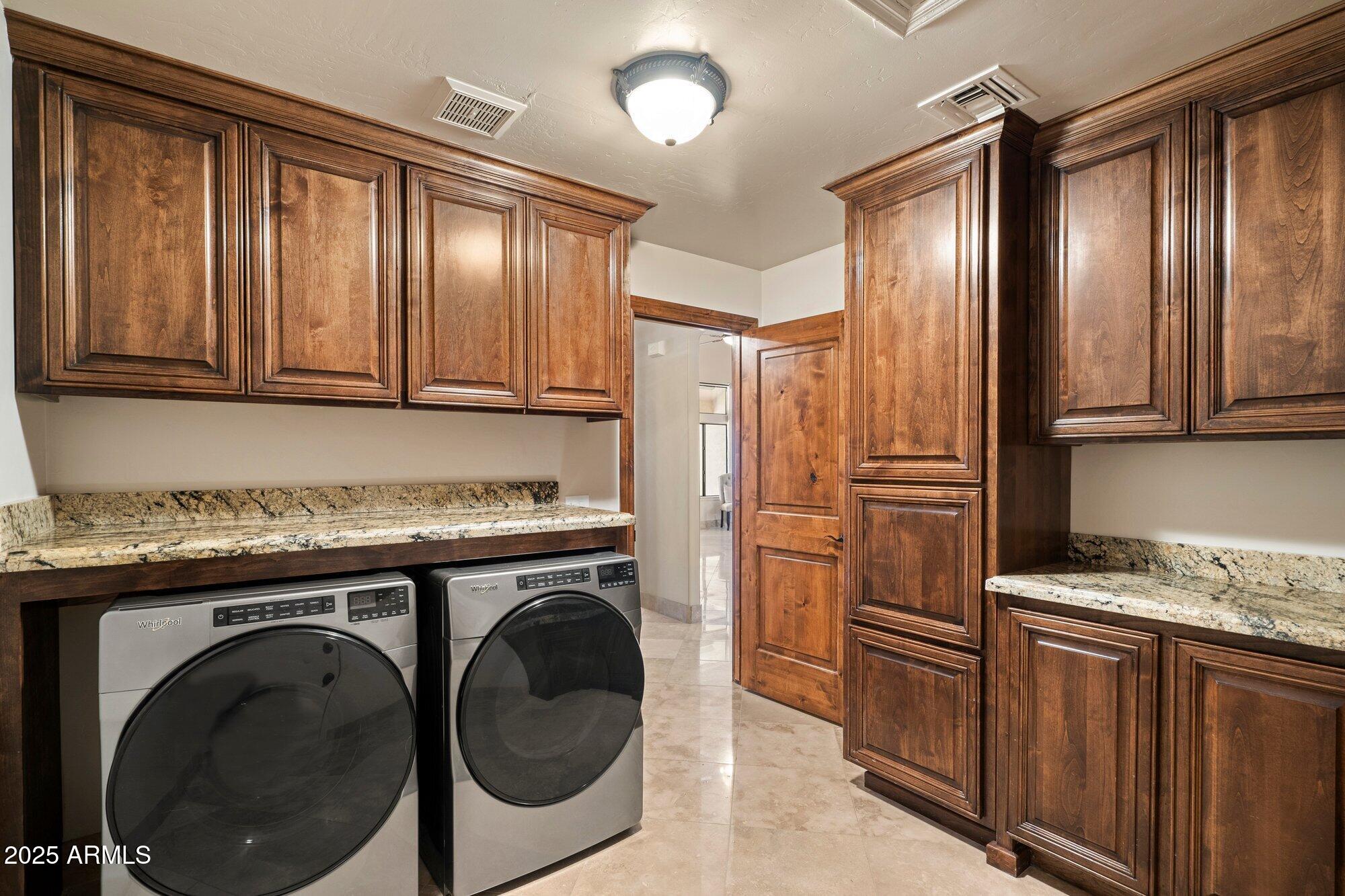 CIRCLE G AT RIGGS HOMESTEAD RANCH UNIT 1 - Residential