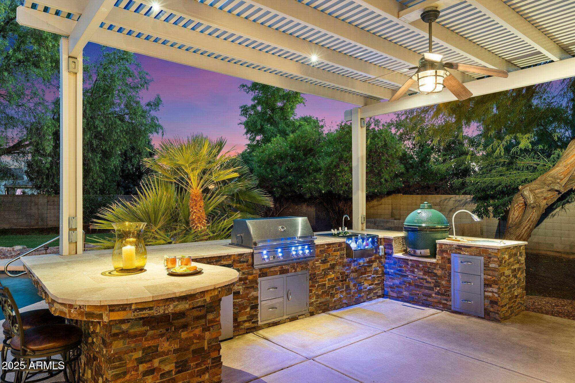 2733 E SCORPIO Place