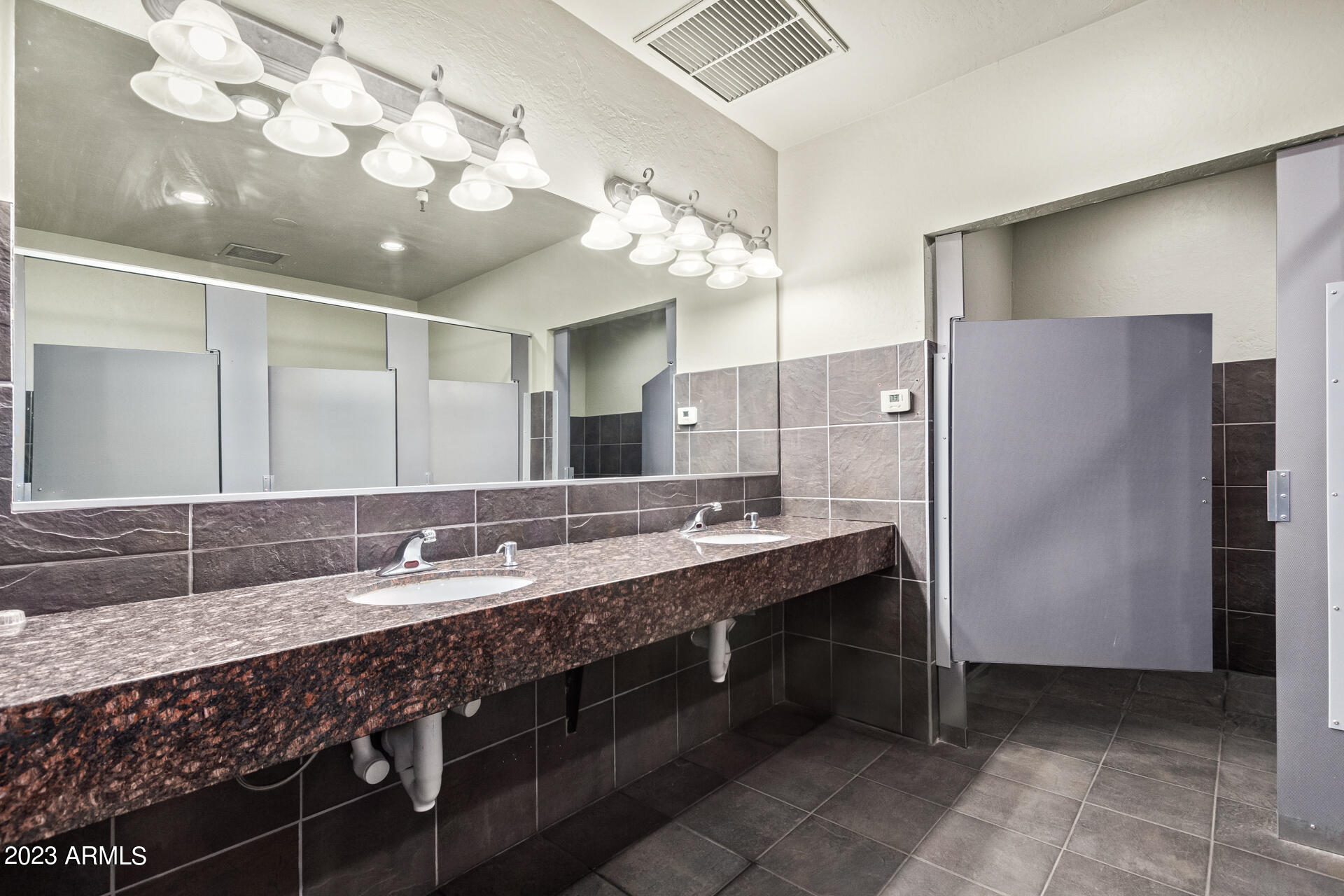 NORTHVIEW PLAZA CONDOMINIUM - Commercial Sale