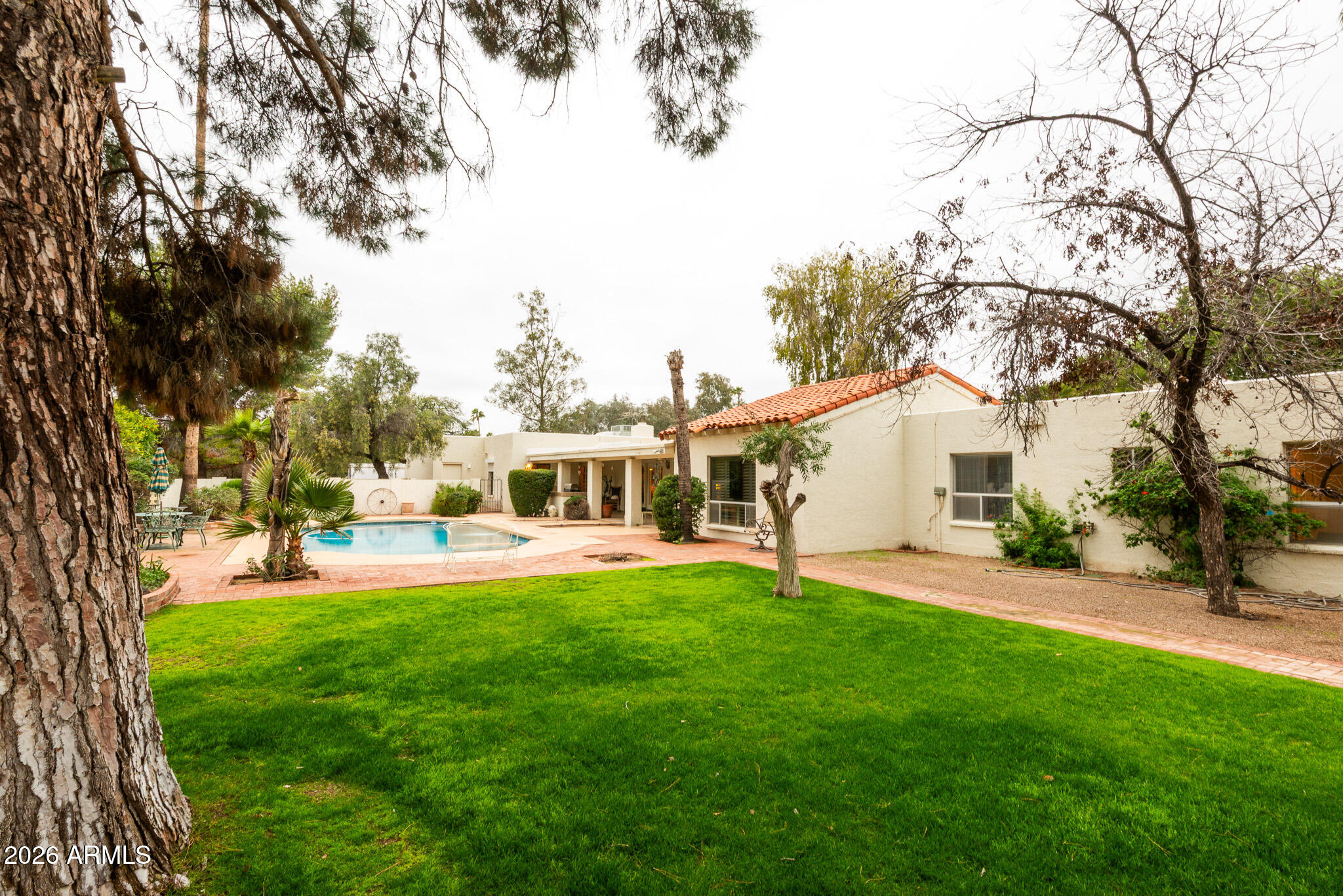 5209 E VIA BUENA Vista