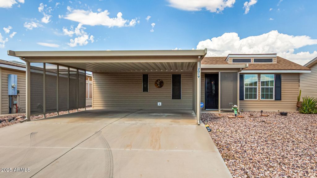 Photo of 3301 S Goldfield Road #2019, Apache Junction, AZ 85119 (MLS # 6925696)