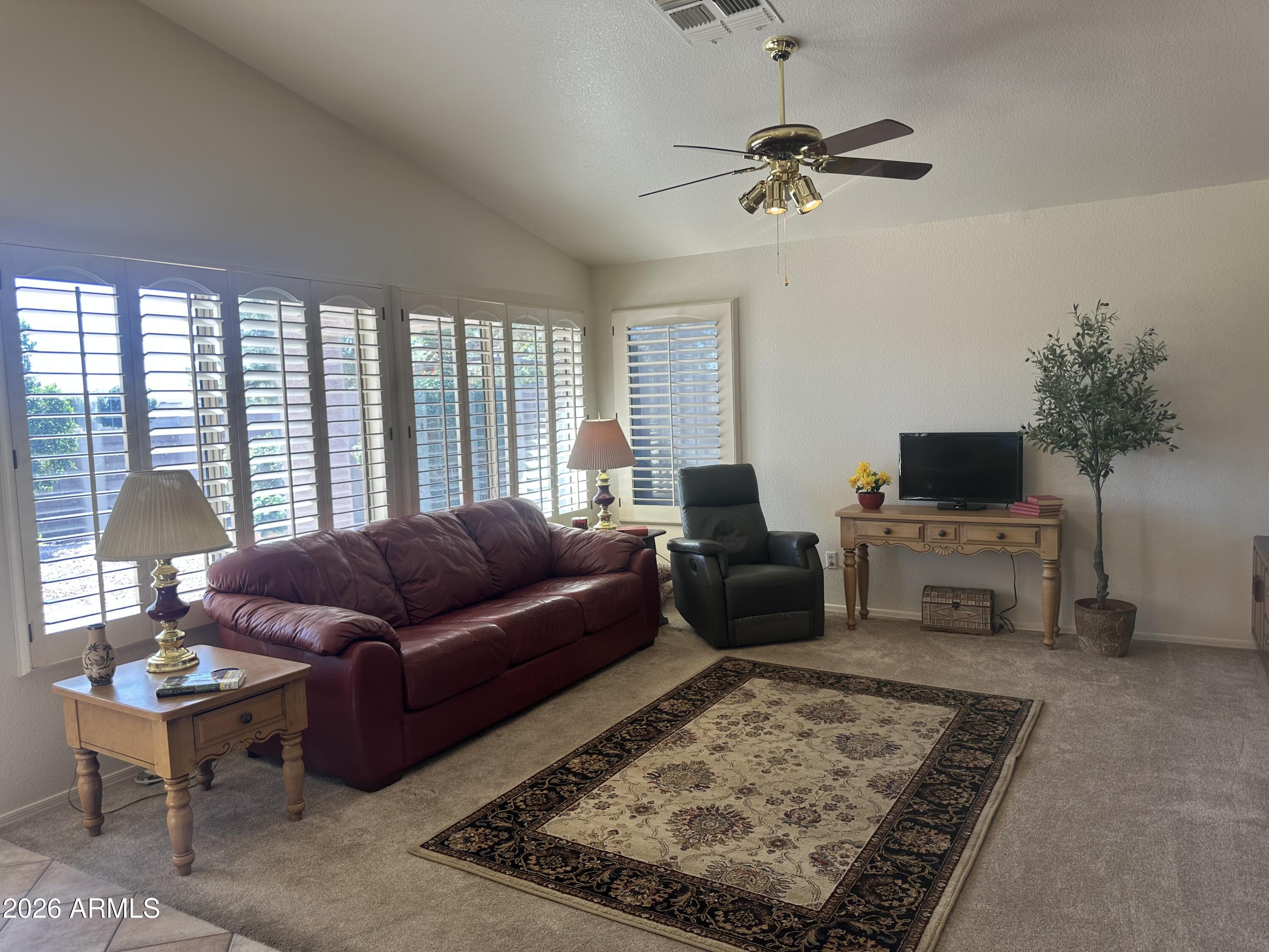 6829 W MONONA Drive N